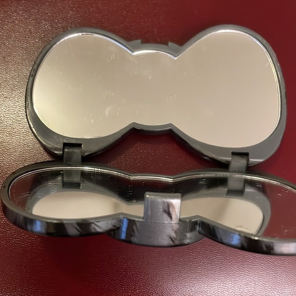 Y2K Hello Kitty Bow leopard print double mirror - Picture 8 of 9